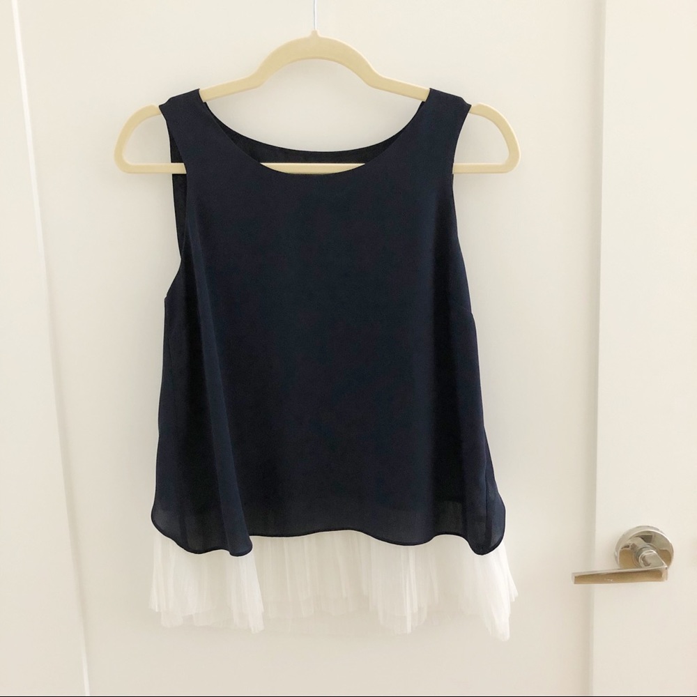 Elizabeth and James Navy and White Top